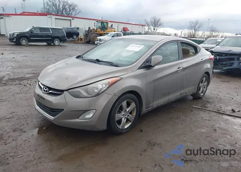 2013 Hyundai Elantra Gls z USA, uszkodzony, nr VIN 5NPDH4AE2DH274546